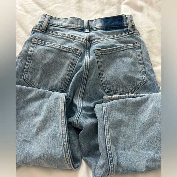 Abercrombie The 90s Straight Ultra High Rise Jeans (Curve Love) - Picture 7 of 10